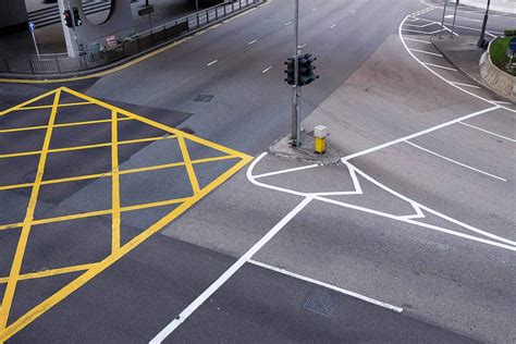 mounting cameras on junction box|stopping in yellow box junction.